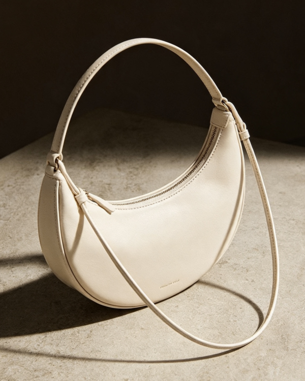 Curated High-End Bag with Refined Style · Model LIV-HB-018